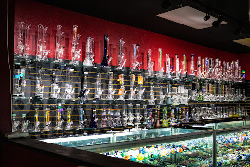 Vaporizer Store «Star Zone Smoke and Vape shop», reviews and photos, 9 Main St, Woodland, CA 95695, USA