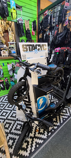 Motorcycle Shop «Strictly Dirt Inc», reviews and photos, 309 Albany Turnpike, Canton, CT 06019, USA