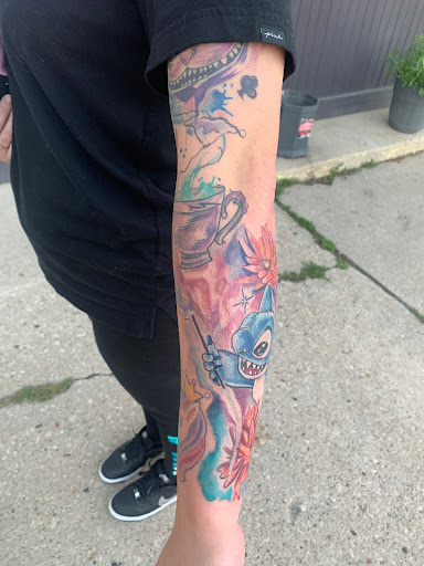 Explore stingray tattoo ideas, creative tattoo ideas in Green Bay, available at Darkside Tattoo By Jesse Skywalker