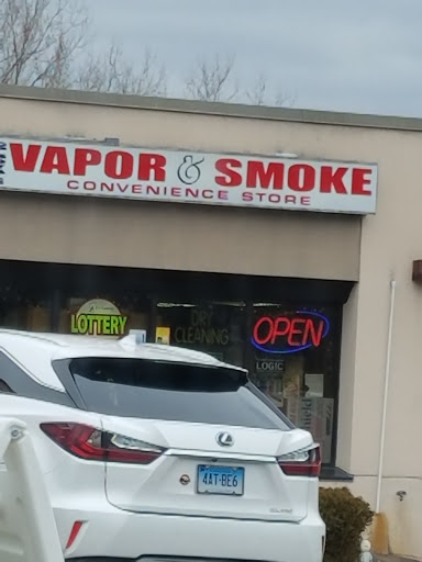 Vaporizer Store «CP Royale Vapor & Smoke Shop», reviews and photos, 355 Federal Rd, Brookfield, CT 06804, USA