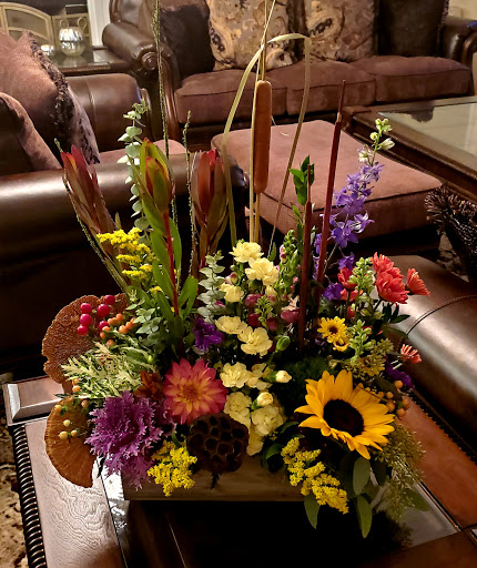 Florist «Mills & Young Florists», reviews and photos, 7122 Dixie Hwy, Louisville, KY 40258, USA