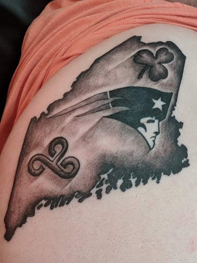 Tattoo Shop «Island Ink Tattoo», reviews and photos, 1215 Miracle Strip Pkwy SE, Fort Walton Beach, FL 32548, USA