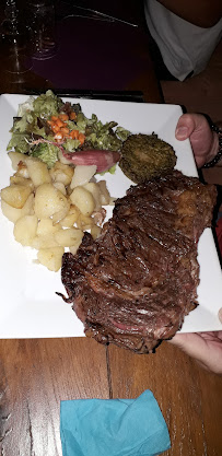 Steak du Restaurant italien Chez le Garde à Vauvenargues - n°10