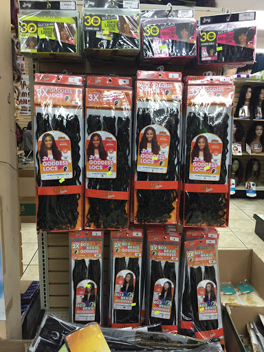 Cosmetics Store «Diamond Girl Beauty Supply», reviews and photos, 2675 NW 207th St, Miami Gardens, FL 33056, USA