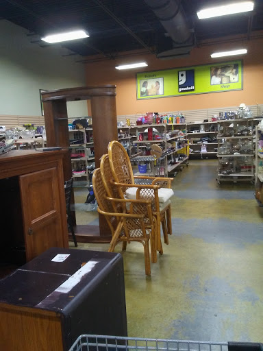Thrift Store «Goodwill», reviews and photos, 1795 Sunshadow Dr, Casselberry, FL 32806, USA