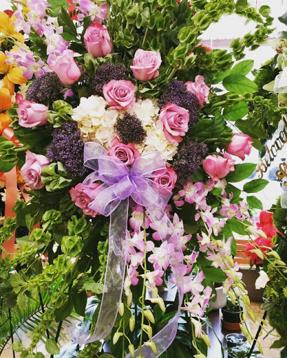 Florist «Sacalis Florist», reviews and photos, 575 Broadway, Bayonne, NJ 07002, USA