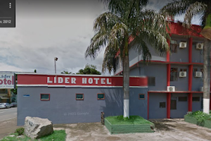 Hotel Líder image