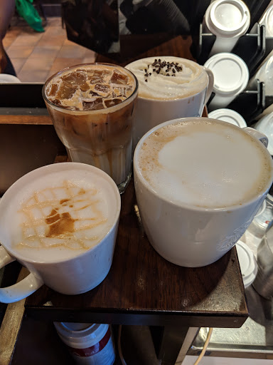 Coffee Shop «Starbucks», reviews and photos, 340 Oyster Point Rd, Newport News, VA 23602, USA