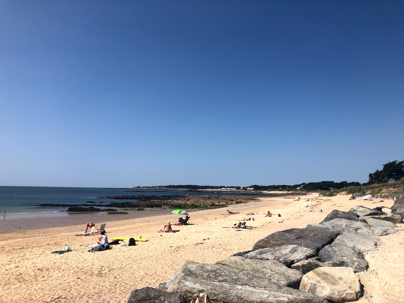 Foto av Plage de Ker Elisabeth med ljus sand yta