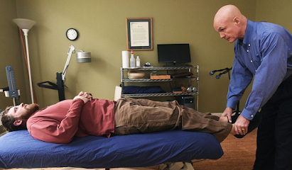 Boulder Chiropractic Clinic - Dr. Groover