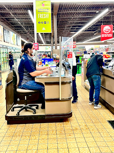 Supermarket «ALDI», reviews and photos, 799 Summit St, Elgin, IL 60120, USA