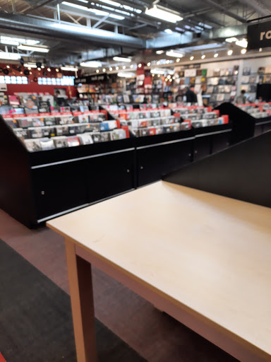 Music Store «Newbury Comics», reviews and photos, 859 Boston Providence Hwy, Norwood, MA 02062, USA