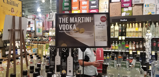 Shopping Mall «Arena Shops», reviews and photos, 14750 Biscayne Blvd, North Miami, FL 33181, USA