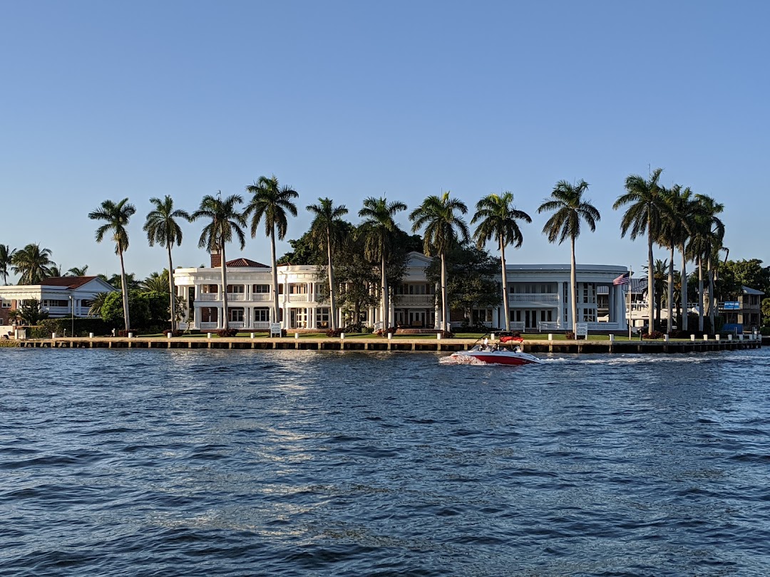 Lauderdale Yacht Club