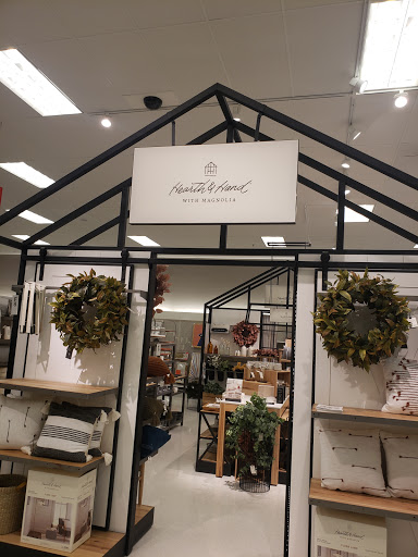 Department Store «Target», reviews and photos, 1149 Sunrise Hwy, Copiague, NY 11726, USA