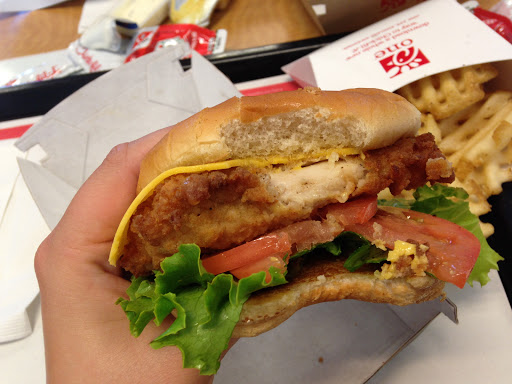 Fast Food Restaurant «Chick-fil-A», reviews and photos, 24180 Magic Mountain Pkwy, Santa Clarita, CA 91355, USA