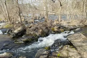 McKenzie Street Park image