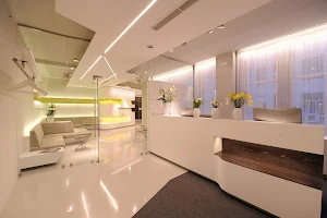 Juvenis medical center for holistic beauty image