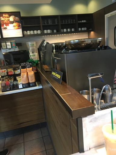 Coffee Shop «Starbucks», reviews and photos, 1283 Draper Pkwy, Draper, UT 84020, USA