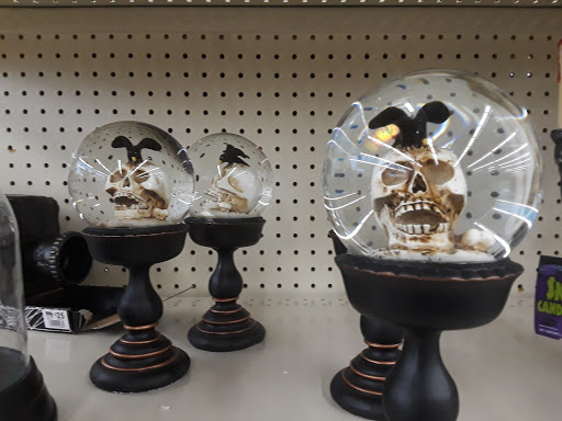 Discount Store «Big Lots», reviews and photos, 5710 196th St SW, Lynnwood, WA 98036, USA