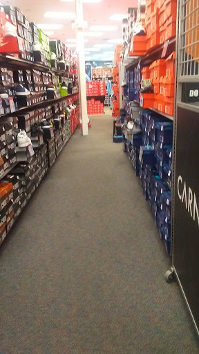 Shoe Store «Shoe Carnival», reviews and photos, 1620 Dogwood Dr SE, Conyers, GA 30013, USA