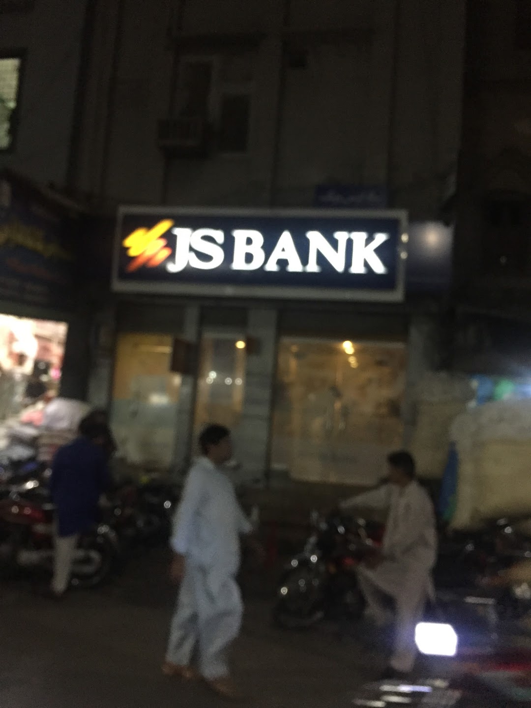 JS Bank Karkhana Bazar