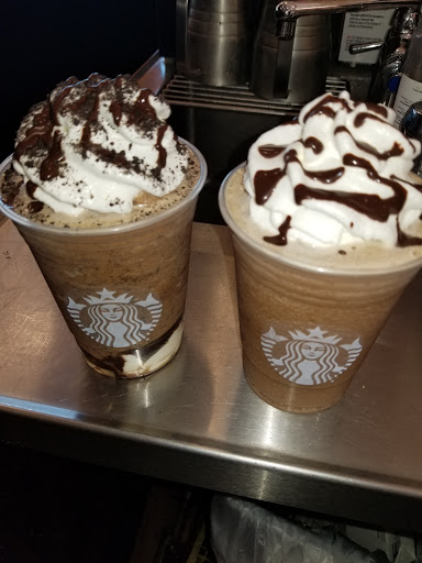 Coffee Shop «Starbucks», reviews and photos, 6600 N 72nd St, Omaha, NE 68112, USA