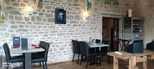 Atmosphère du Restaurant LA POURTANELLE à Saint-Jean-et-Saint-Paul - n°6