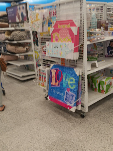 Clothing Store «Ross Dress for Less», reviews and photos, 4240 Kearny Mesa Rd, San Diego, CA 92111, USA