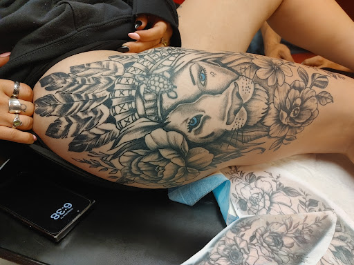 Explore tattoo ideas for mom that passed away, creative tattoo ideas in Newport, available at T N T Explosive Tattoo