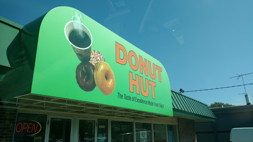 Donut Shop «Donut Hut», reviews and photos, 4941 Douglas Ave, Des Moines, IA 50310, USA