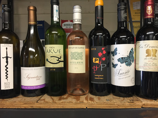 Liquor Store «The Jug Shop», reviews and photos, 1590 Pacific Ave, San Francisco, CA 94109, USA