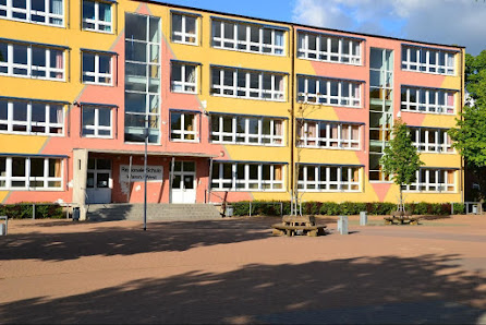 Regionale Schule Waren/West Friedrich-Engels-Platz 10, 17192 Waren (Müritz), Deutschland