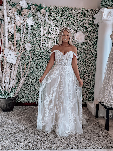 Bridal Shop «Alan Evans Bridal», reviews and photos, 512 Center Ave, Moorhead, MN 56560, USA