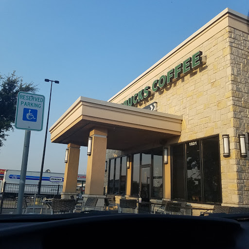 Coffee Shop «Starbucks», reviews and photos, 1601 N Cockrell Hill Rd, Dallas, TX 75211, USA