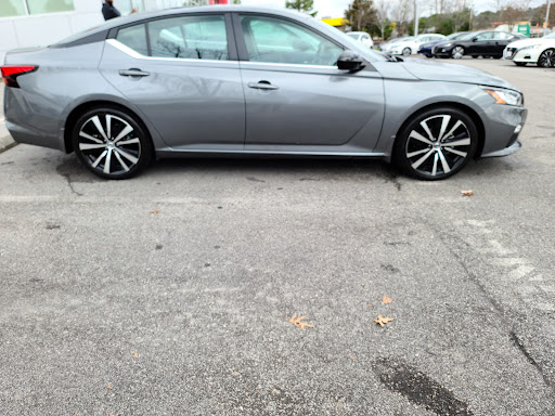 Nissan Dealer «Michael Jordan Nissan», reviews and photos, 3930 Durham-Chapel Hill Blvd, Durham, NC 27707, USA