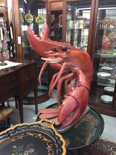 Antique Furniture Store «Center Stage Antiques», reviews and photos, 41 King St, Mt Holly, NJ 08060, USA