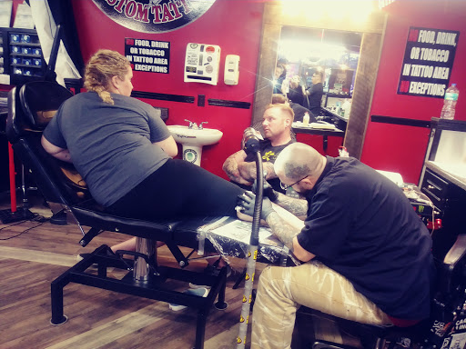 Tattoo Shop «Love Blood Ink Tattoo», reviews and photos, 2019 Fort Campbell Blvd, Clarksville, TN 37042, USA