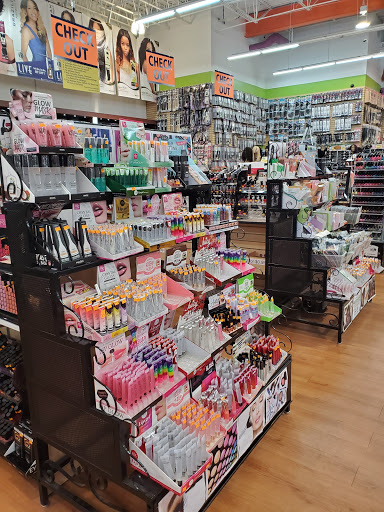 Beauty Supply Store «Sistar Beauty», reviews and photos, 8900 S Lafayette Ave, Chicago, IL 60620, USA