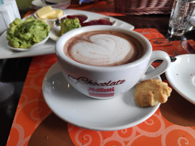 Opiniones de Café Cantabria en Concepción - Restaurante