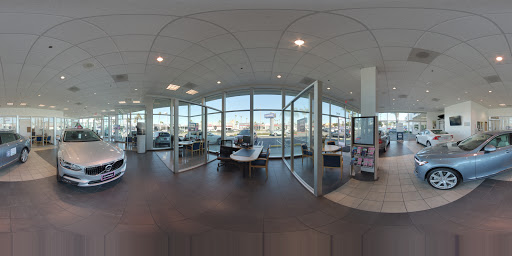 Volvo Dealer «AutoNation Volvo Cars South Bay», reviews and photos, 3010 Pacific Coast Hwy, Torrance, CA 90505, USA