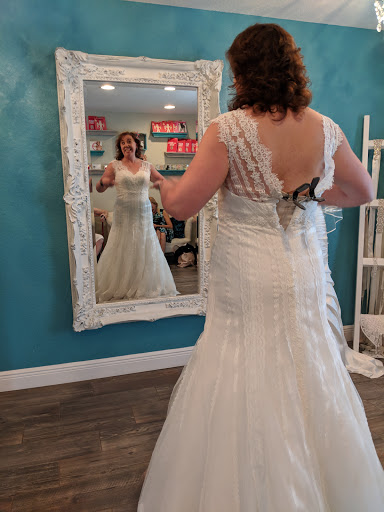 Bridal Shop «Angelique Bridal Boutique», reviews and photos, 290 1st St S, Winter Haven, FL 33880, USA