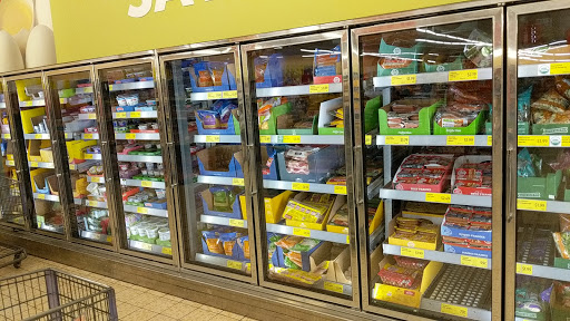 Supermarket «ALDI», reviews and photos, 15111 Woodward Ave, Highland Park, MI 48203, USA