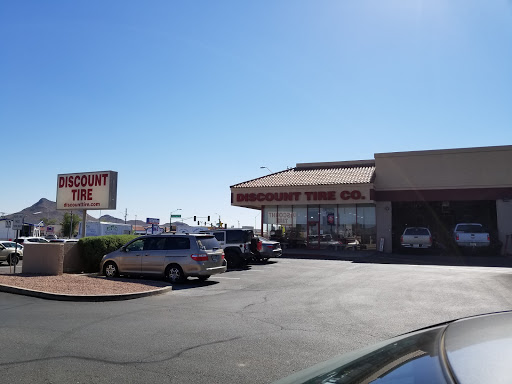 Tire Shop «Discount Tire Store», reviews and photos, 2422 E Bell Rd, Phoenix, AZ 85032, USA