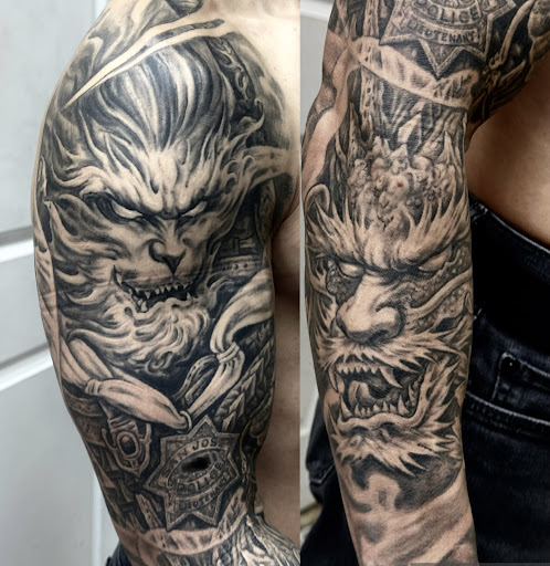 Explore lesbian couple tattoo ideas, creative tattoo ideas in Sunnyvale, available at Da Wei Tattoo Inc
