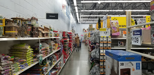 Supermarket «Walmart Supercenter», reviews and photos, 612 E Main St, Hohenwald, TN 38462, USA