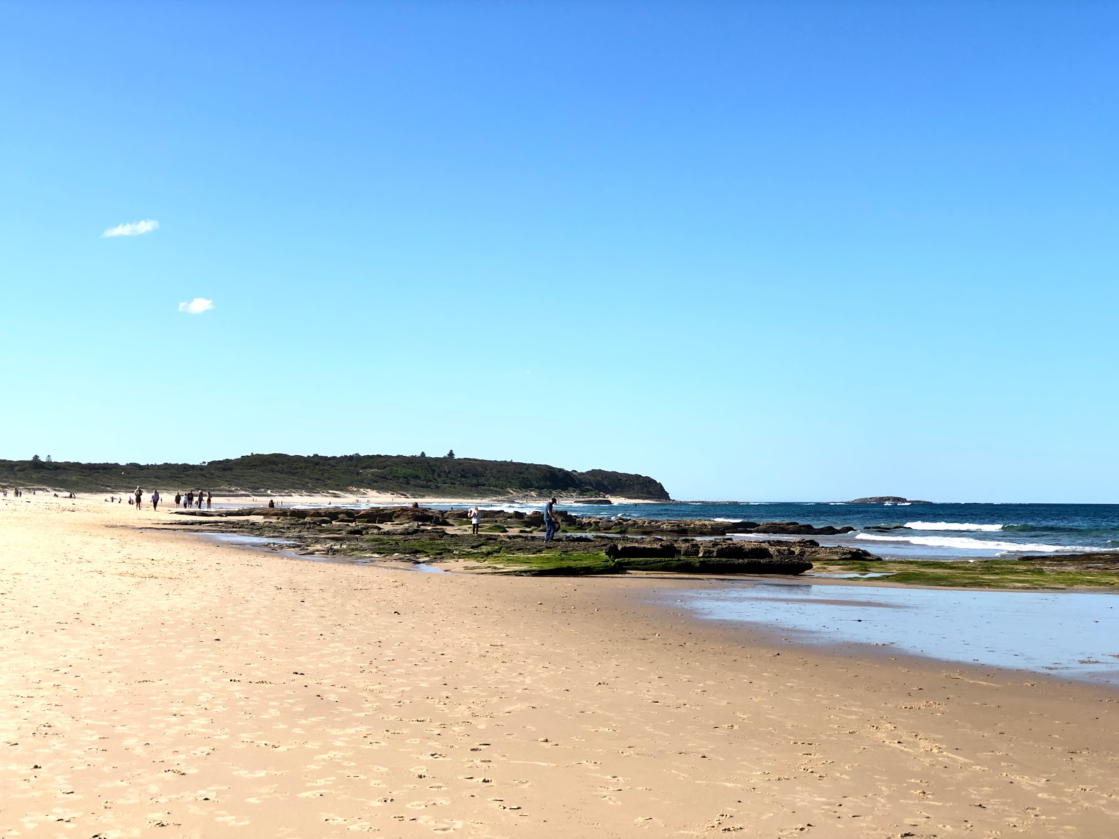 Caves Beach photo #7