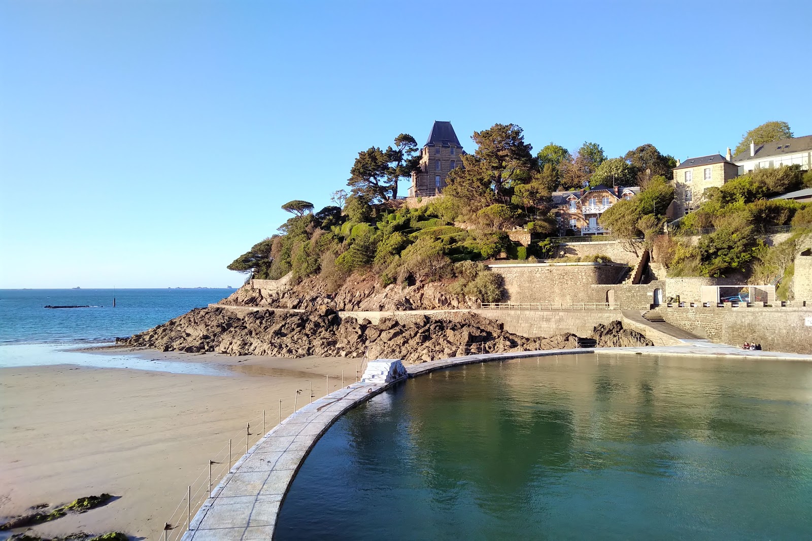 Foto di Plage de l'Ecluse - luogo popolare tra gli intenditori del relax