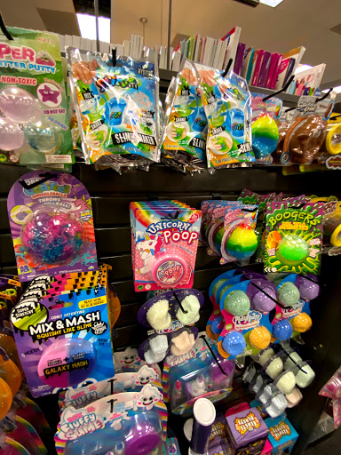 Book Store «Books-A-Million», reviews and photos, 7000 Arundel Mills Cir, Hanover, MD 21076, USA