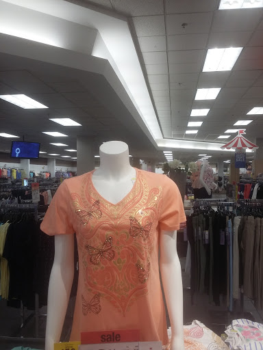 Department Store «Sears», reviews and photos, 5080 N Montclair Plaza Ln, Montclair, CA 91763, USA